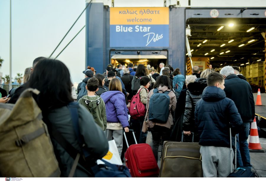 Αναχωρούν και οι τελευταίοι εκδρομείς για το Πάσχα – Αυξημένη η κίνηση στα λιμάνια