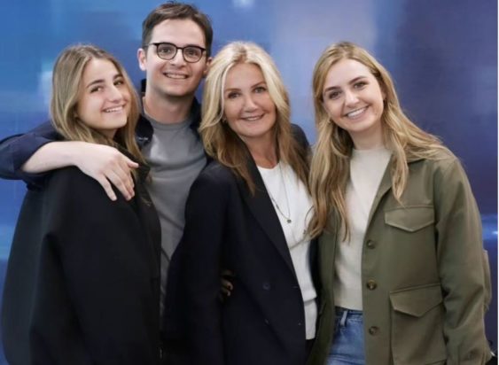 Μαρέβα Μητσοτάκη- παιδιά