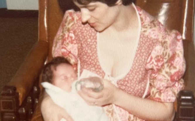 Μαρία Μενούνος