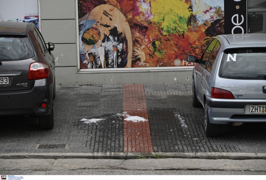 Μενίδι: «Η κόρη υπέστη ψυχολογικό σοκ, βλέποντας την μητέρα της να κείτεται νεκρή με ένα μαχαίρι καρφωμένο στην κοιλιά»