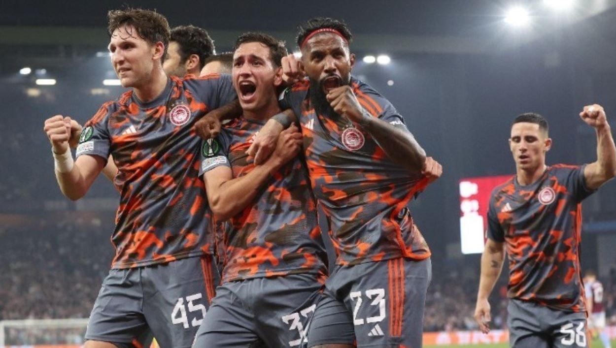 Ολυμπιακός Άστον Βίλα