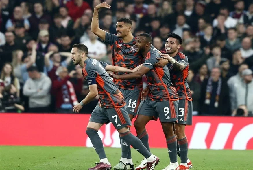 Ο μεγάλος αγώνας του Ολυμπιακού με την Άστον Βίλα με σούπερ προσφορά* από το Pamestoixima.gr