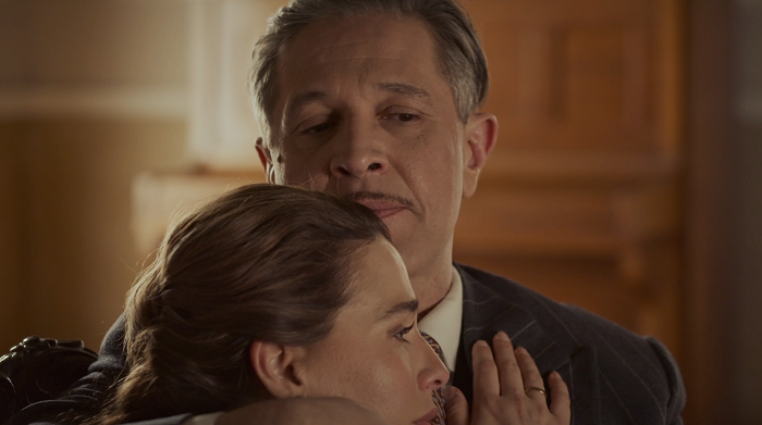 Οι Πανθέοι: Ο Κίτσος δίνει το τελειωτικό χτύπημα στη Δέσποινα