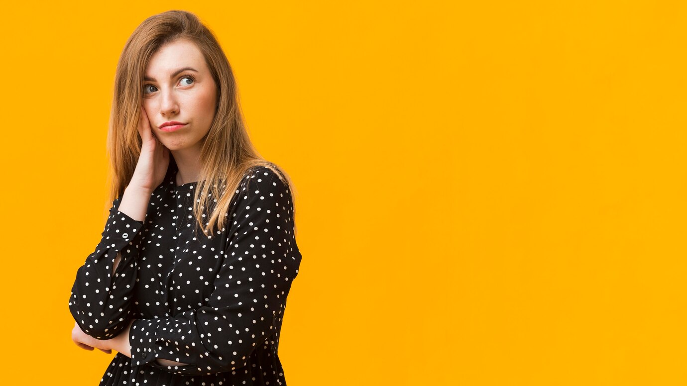 Άργησε να της δώσει απάντηση στο ερώτημα αν φλερτάρει όταν βγαίνει με τους φίλους του και έτσι, τον χώρισε