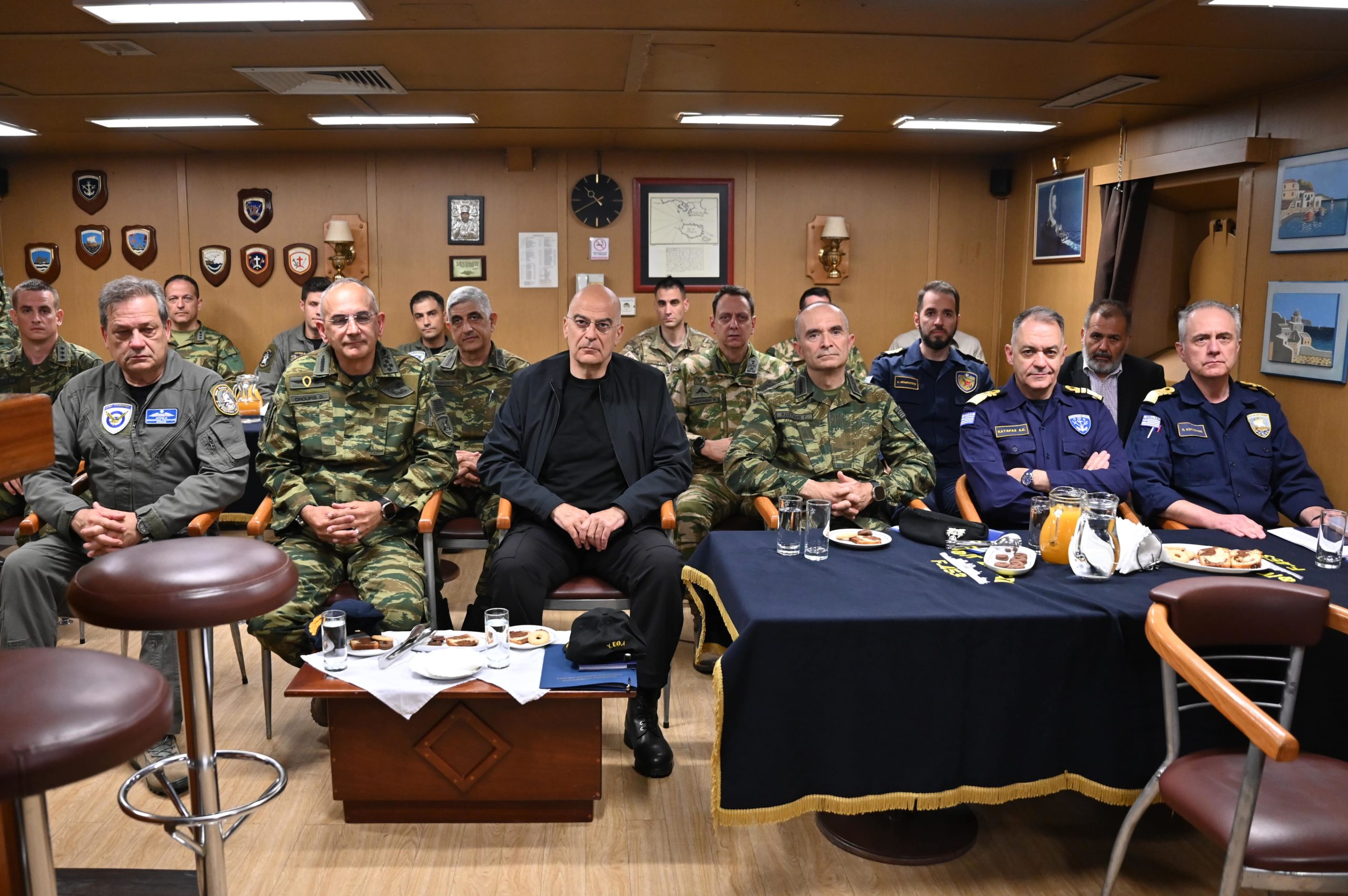 Με ανακατάληψη νήσου, παρουσία Δένδια – Χούπη, η ελληνική απάντηση στην τουρκική EFES – ΦΩΤΟ&ΒΙΝΤΕΟ