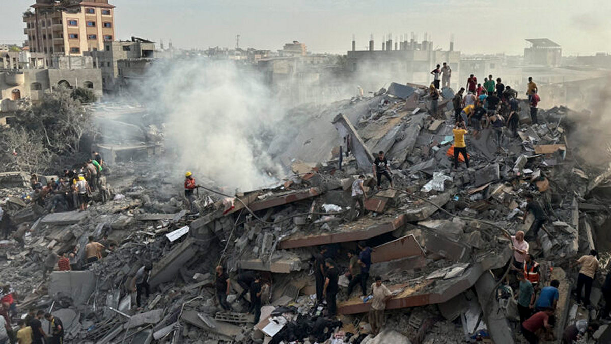 Γάζα: Ο στρατός του Ισραήλ έπληξε σχολείο του ΟΗΕ στη Νουσέιρατ – Δεκάδες νεκροί