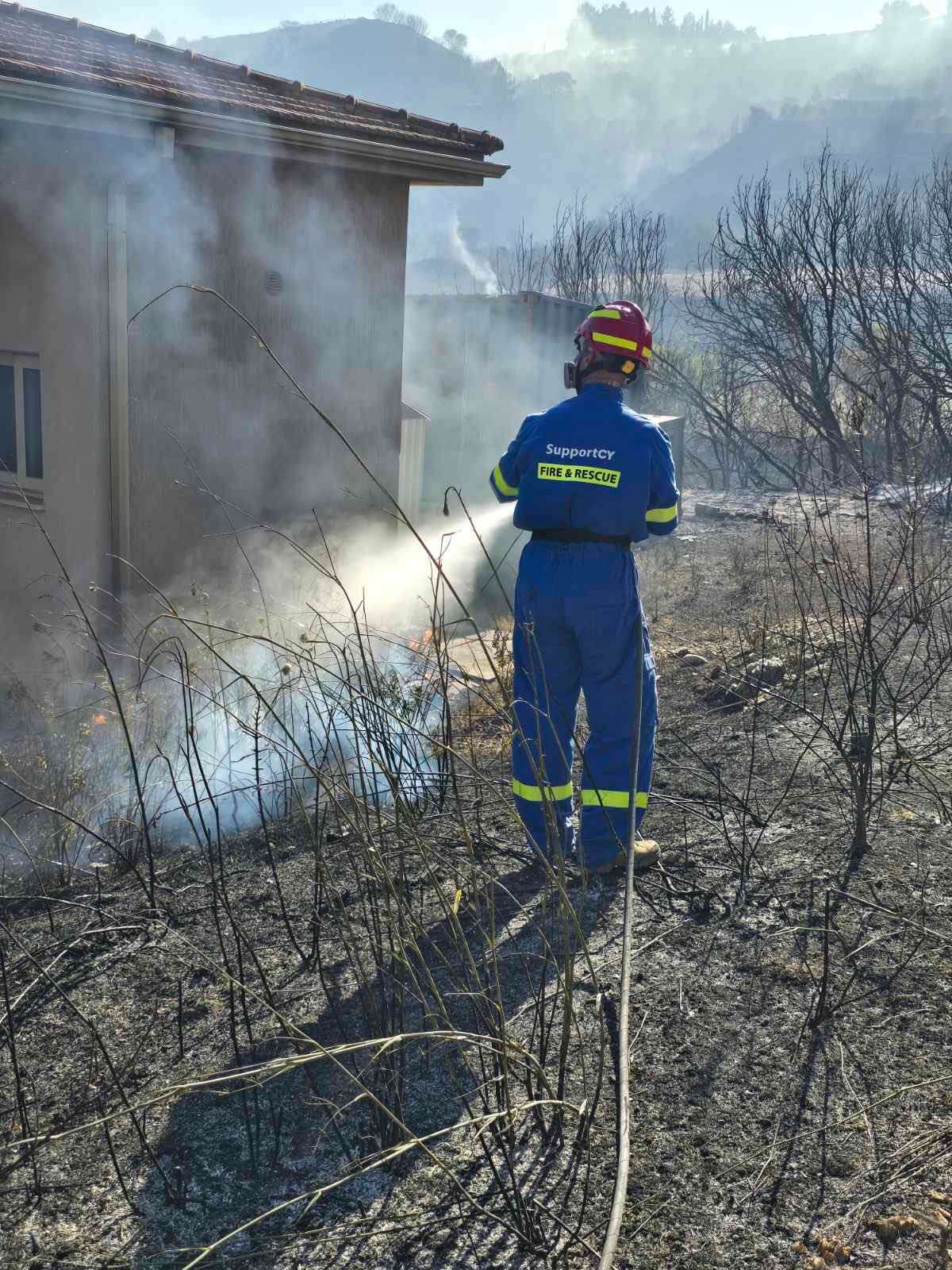 Κύπρος: Φωτιά στην Πάφο