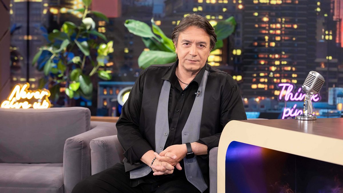 Γιάννης Κότσιρας: «Θαυμάζω τους ράπερ, τους θεωρώ σύγχρονους ποιητές»