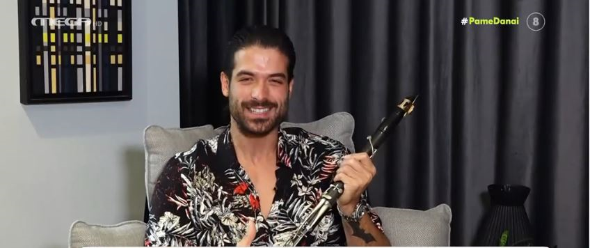 Άρης Μουγκοπέτρος: «Ήθελε να πιω ουίσκι από το παπούτσι του που η σόλα ήταν λιωμένη»