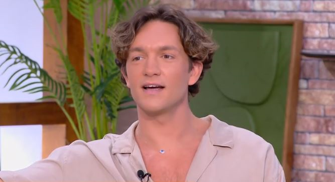 Μιχαήλ Ταμπακάκης: «Θεωρώ ότι είμαι αρκετά προνομιούχος σε σχέση με αυτά που μου έχουν τύχει»