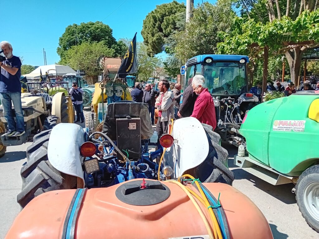 Οι αγρότες βγάζουν στις Ευρωεκλογές τα τρακτέρ στους δρόμους