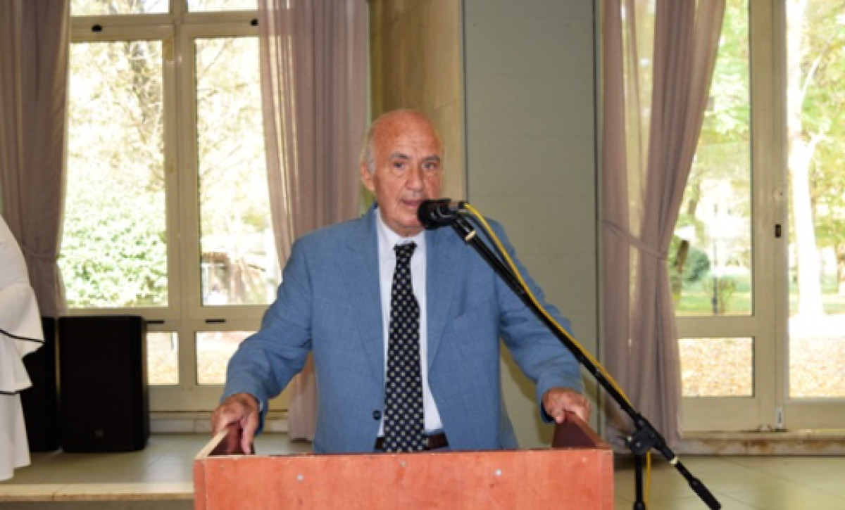 Βασίλης Μπρακατσούλας