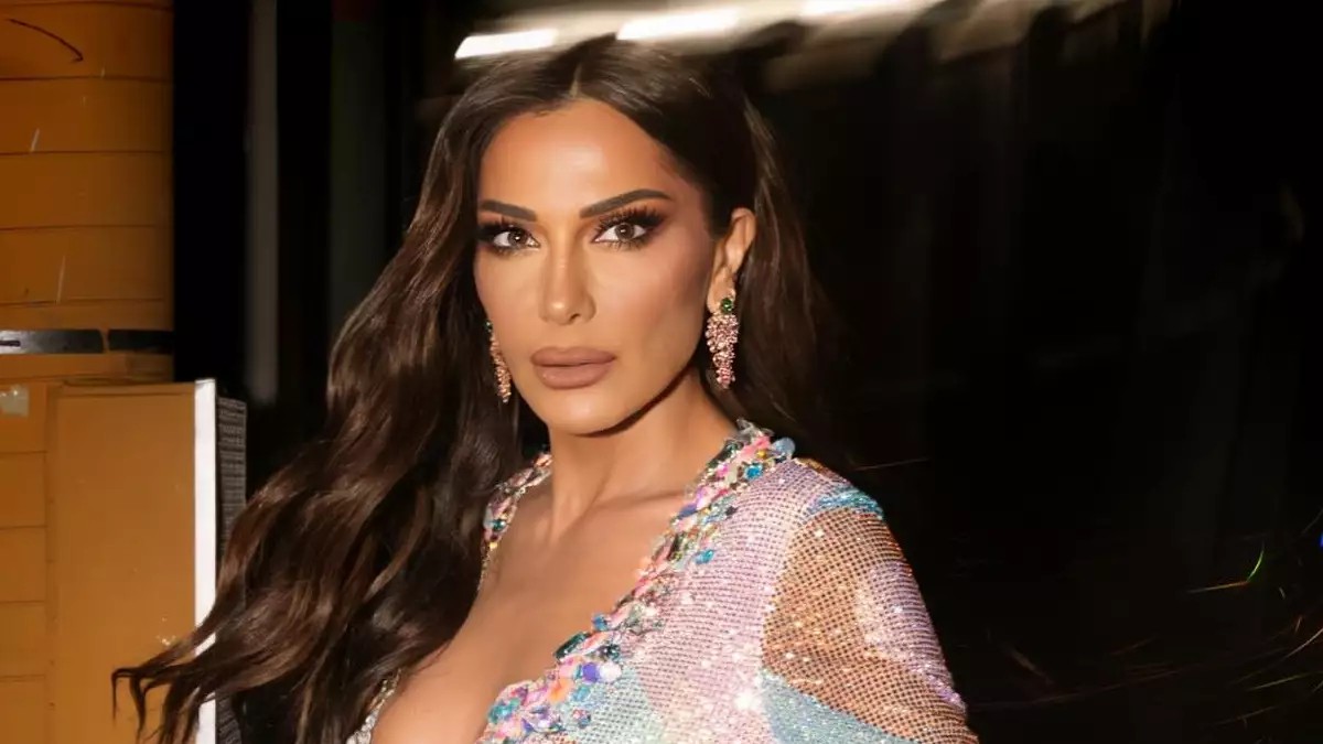 Δέσποινα Βανδή: Έβαλε «φωτιά» στην σκηνή με τον χορό της – ΒΙΝΤΕΟ