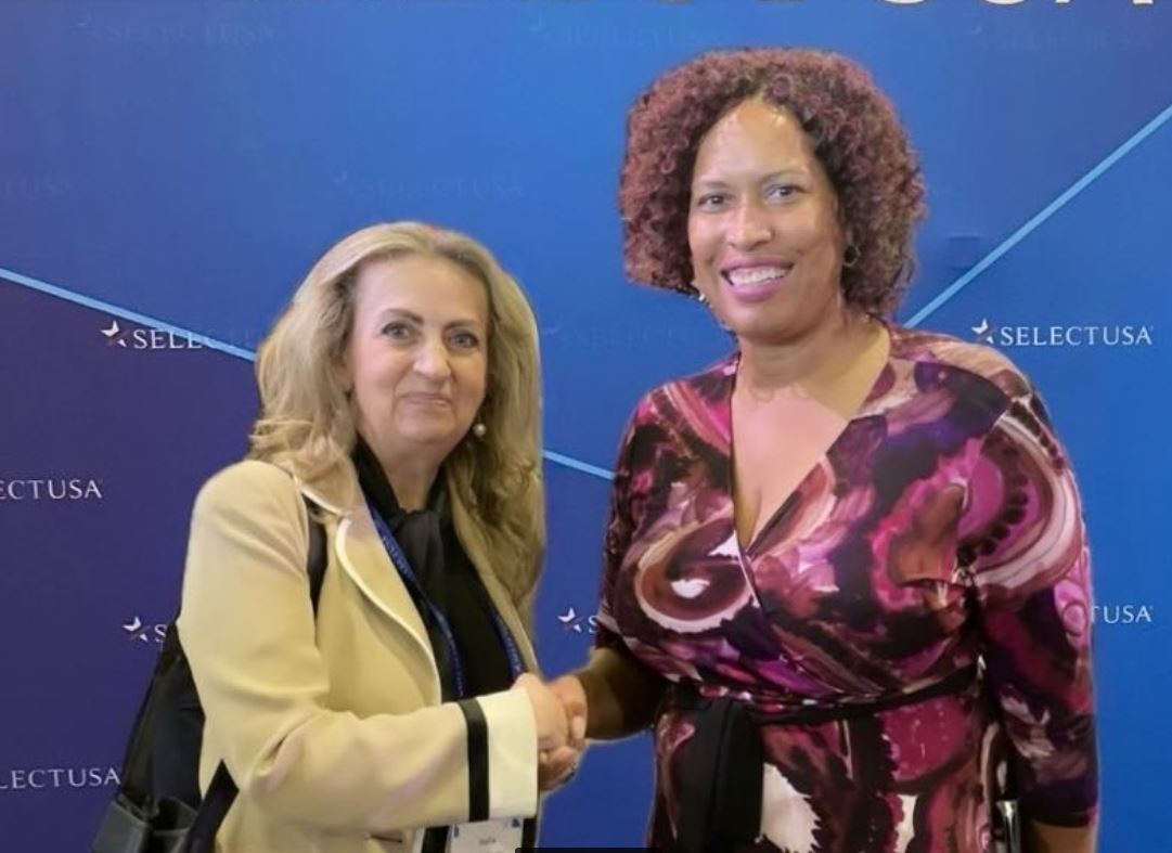 Σοφία Κουνενάκη – Εφραίμογλου: Η Πρόεδρος του ΕΒΕΑ τιμήθηκε για το έργο της