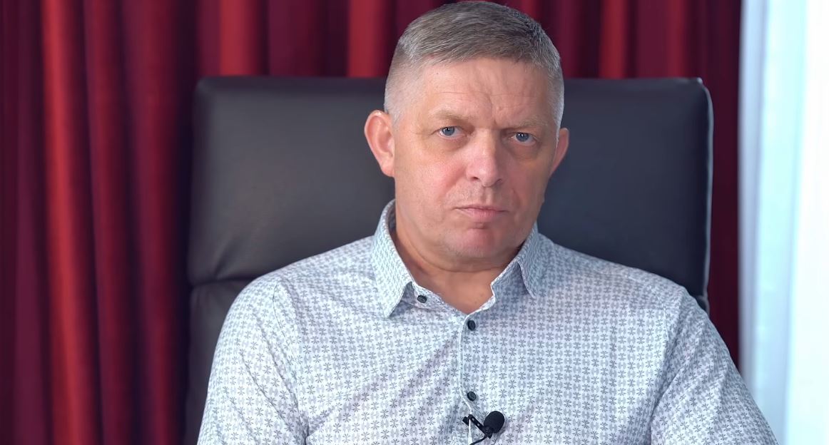 Σλοβακία: Η πρώτη εμφάνιση του Φίτσο μετά την απόπειρα δολοφονίας σε βάρος του- «Συγχωρώ τον δράστη»