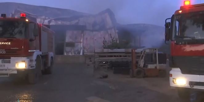 Φωτιά στο Μαρκόπουλο