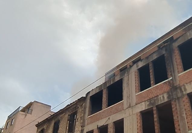 Φωτιά Μεταξουργείο