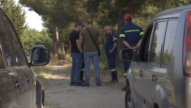 Φωτιά στο Σέιχ Σου: Μία σύλληψη για εμπρησμό – «Στον 25χρονο βρέθηκαν πευκοβελόνες και αναπτήρας»