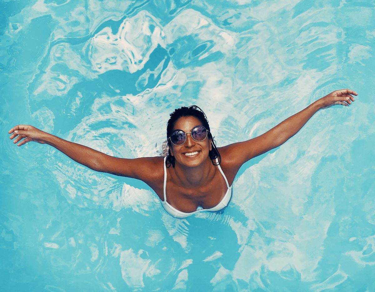 γυναίκα καλοκαίρι