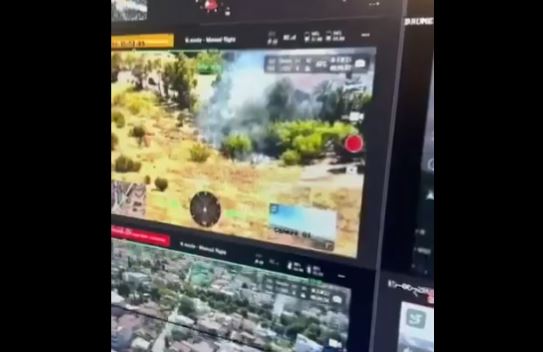 Κικίλιας: Κάμερα drone εντόπισε καπνό δίπλα σε σπίτια στο Πανόραμα Βούλας – Άμεση η επέμβαση της Πυροσβεστικής