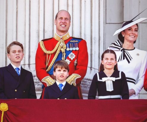 Η Κέιτ Μίντλετον και ο πρίγκιπας Ουίλιαμ μαζί με τα παιδιά τους
