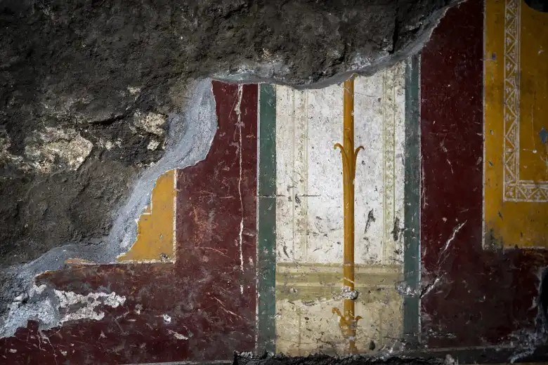 Μια άλλη λεπτομέρεια της διακόσμησης του ιερού. Αναγνώριση: Υπουργείο Πολιτισμού