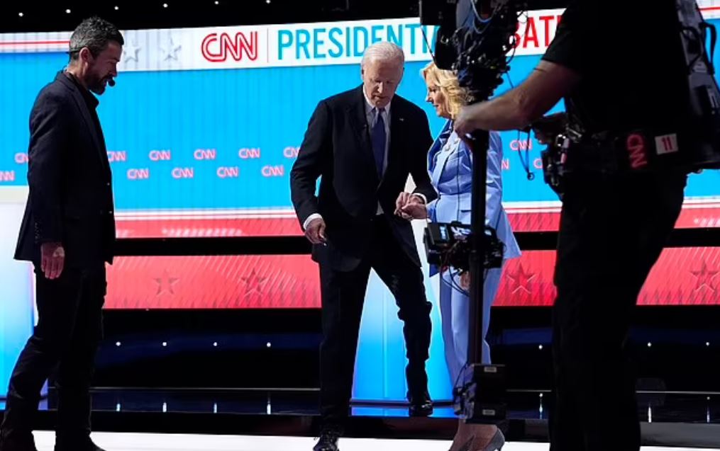 ΗΠΑ: Πιέσεις στην Τζιλ Μπάιντεν να πείσει τον Αμερικανό πρόεδρο να αποσύρει την υποψηφιότητά του