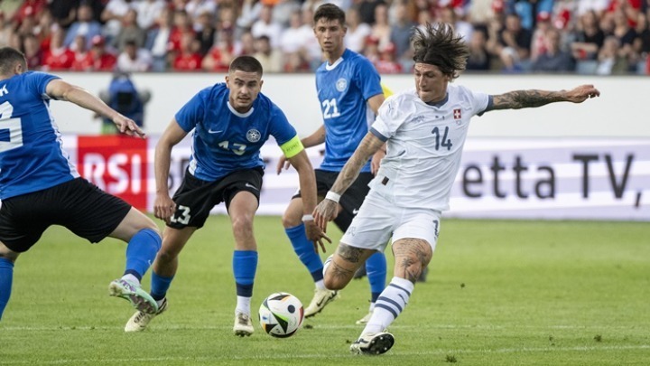 Φιλικοί Αγώνες: Σαρωτική Ελβετία με σκόρερ τον Τσούμπερ – 90άλεπτο για Ζίβκοβιτς – Βασικός ο Γκατσίνοβιτς