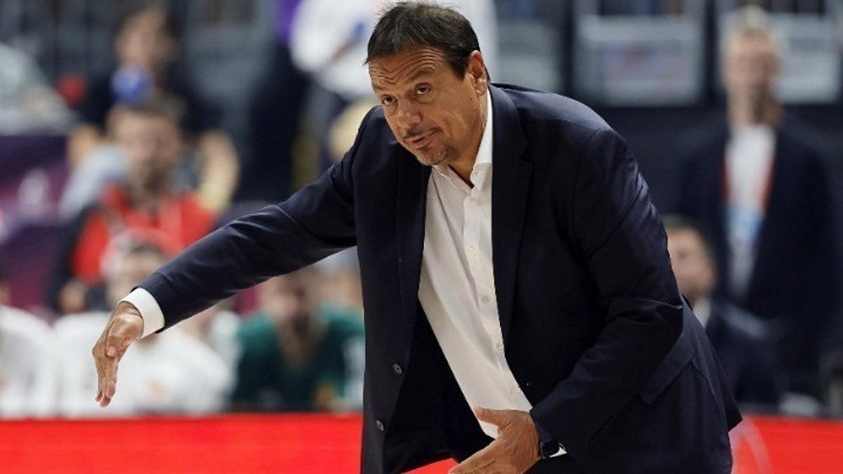 Εργκίν Αταμάν: «Τώρα καταλαβαίνω γιατί στο ποδόσφαιρο σφυρίζουν ξένοι διαιτητές»