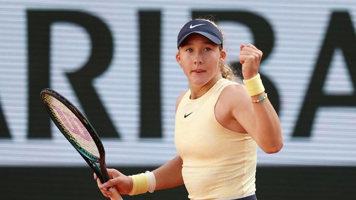 «Βόμβα» από τη 17χρονη Αντρέεβα: Απέκλεισε τη Σαμπαλένκα και προκρίθηκε στα ημιτελικά του Roland Garros