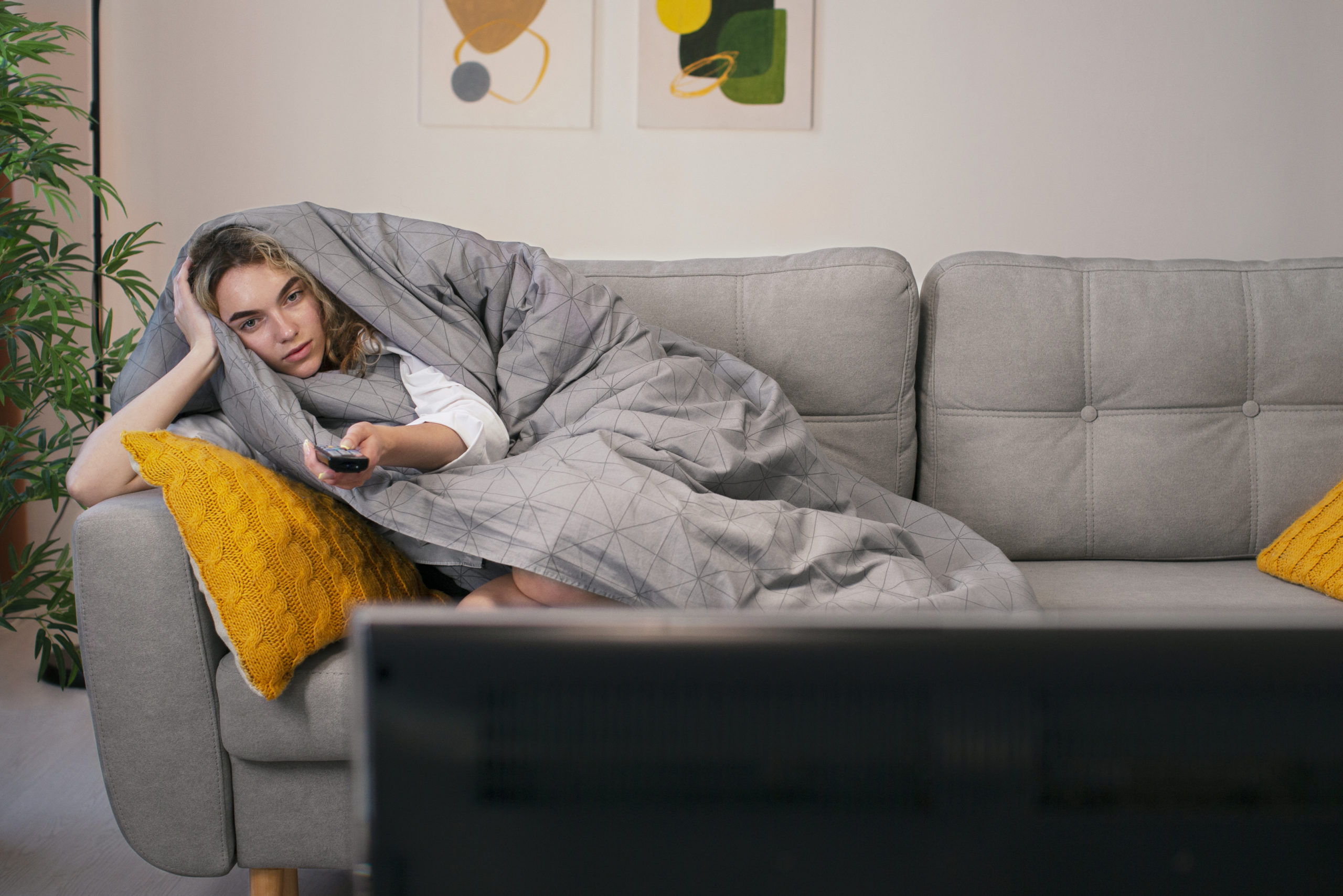 Ύπνος: Ποια θέση όταν κοιμάστε μπορεί να αυξήσει τον κίνδυνο φλεβικής θρόμβωσης