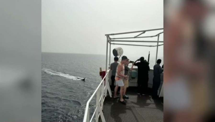 Χούθι Επίθεση