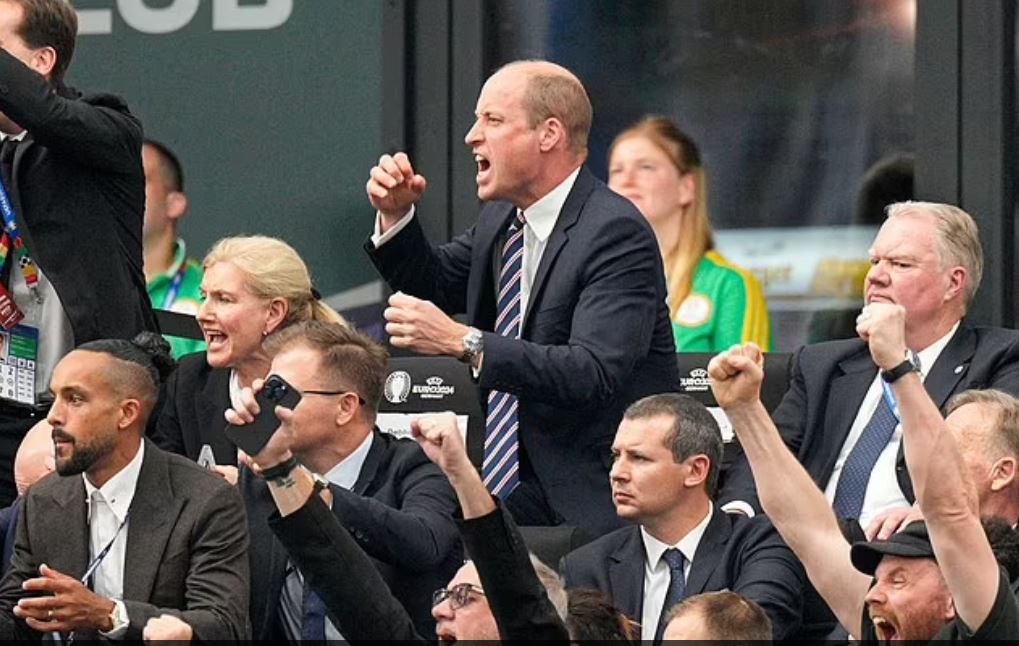 Euro 2024: Οι έξαλλοι πανηγυρισμοί του πρίγκιπα Ουίλιαμ στο γκολ της Αγγλίας – Βίντεο