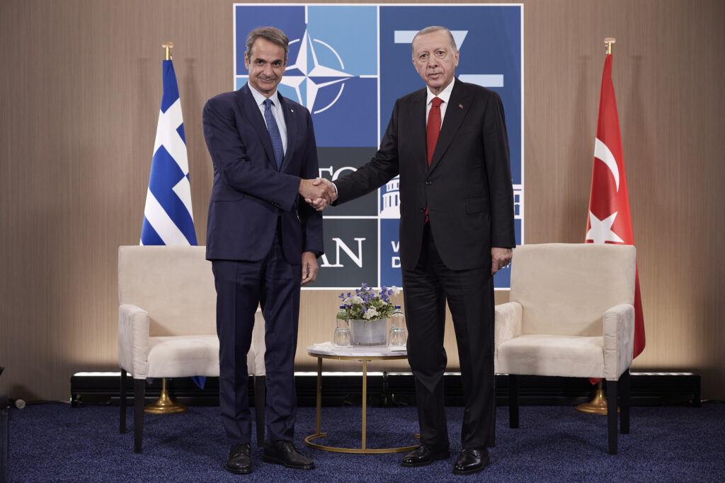 Τετ α τετ Μητσοτάκη με Ερντογάν: Νέα συνάντηση τον Σεπτέμβριο – «Αγκάθι» το Κυπριακό