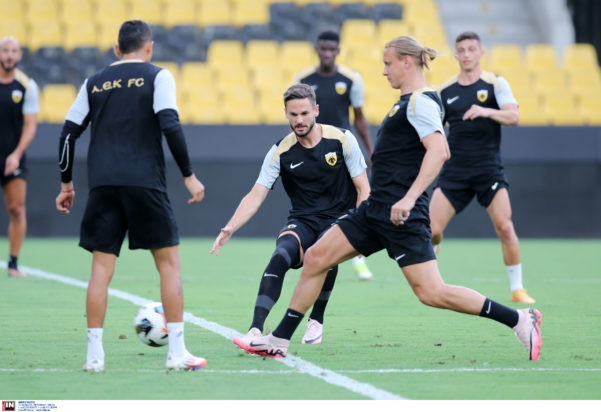 AEK Ιντερ ντ' Εσκάλδες