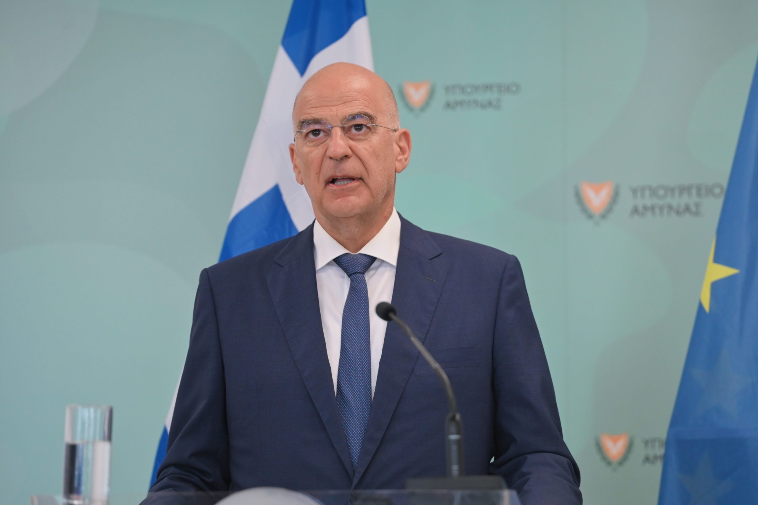 Νίκος Δένδιας από Λευκωσία: Η Ελλάδα ουδόλως αδιαφορεί για απειλές κατά της Κύπρου – ΦΩΤΟ και ΒΙΝΤΕΟ