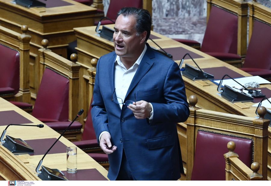 Γεωργιάδης: Δεν υπάρχει καμία πρόθεση να κοπεί η πρόσβαση των ανασφάλιστων πολιτών στις δημόσιες δομές Υγείας