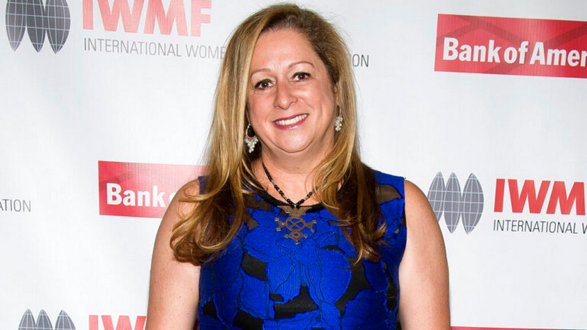 Η κληρονόμος της Ντίσνεϊ «παγώνει» τη χρηματοδότηση των δημοκρατικών μέχρι να αποσυρθεί ο Τζο Μπάιντεν