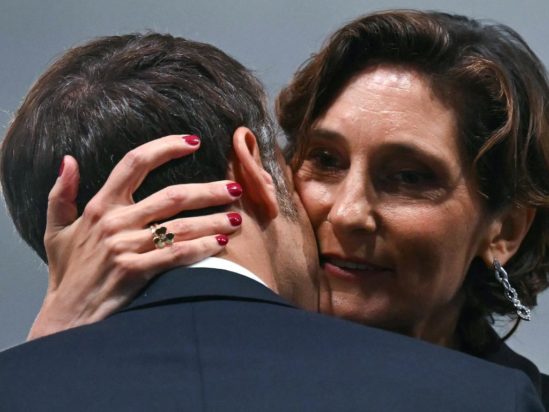 Εμανουέλ Μακρόν Amélie Oudéa-Castéra