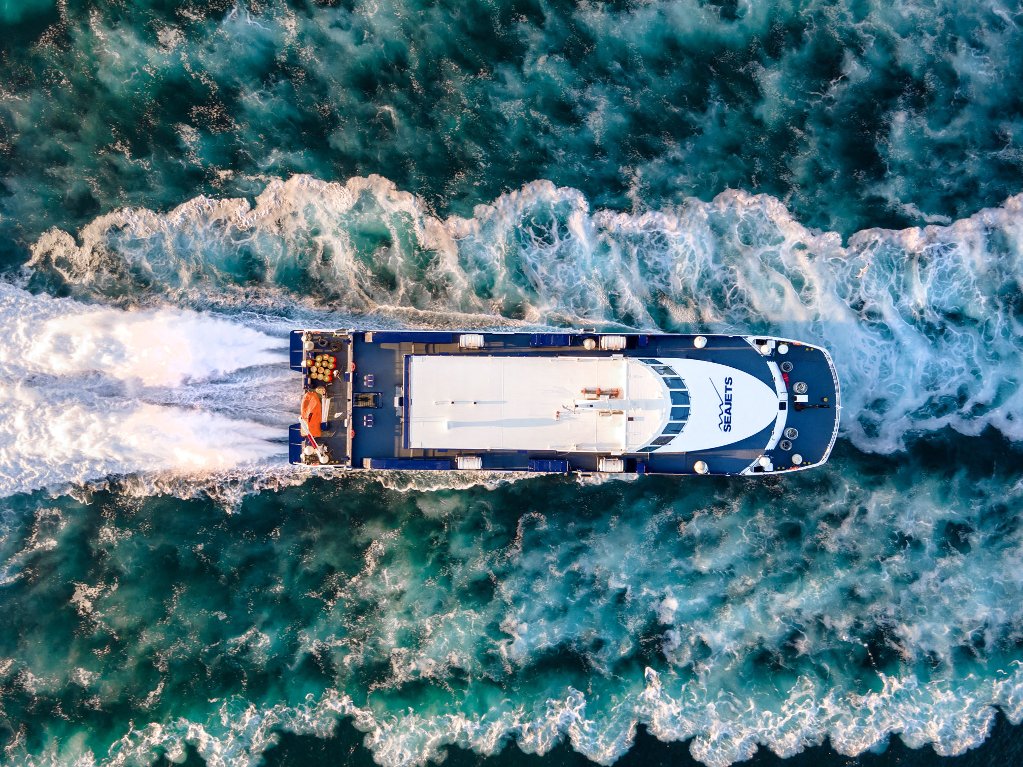 Η SEAJETS «σαλπάρει» με καθημερινά δρομολόγια – Για Σύρο, Πάρο, Νάξο, Μήλο και Μύκονο