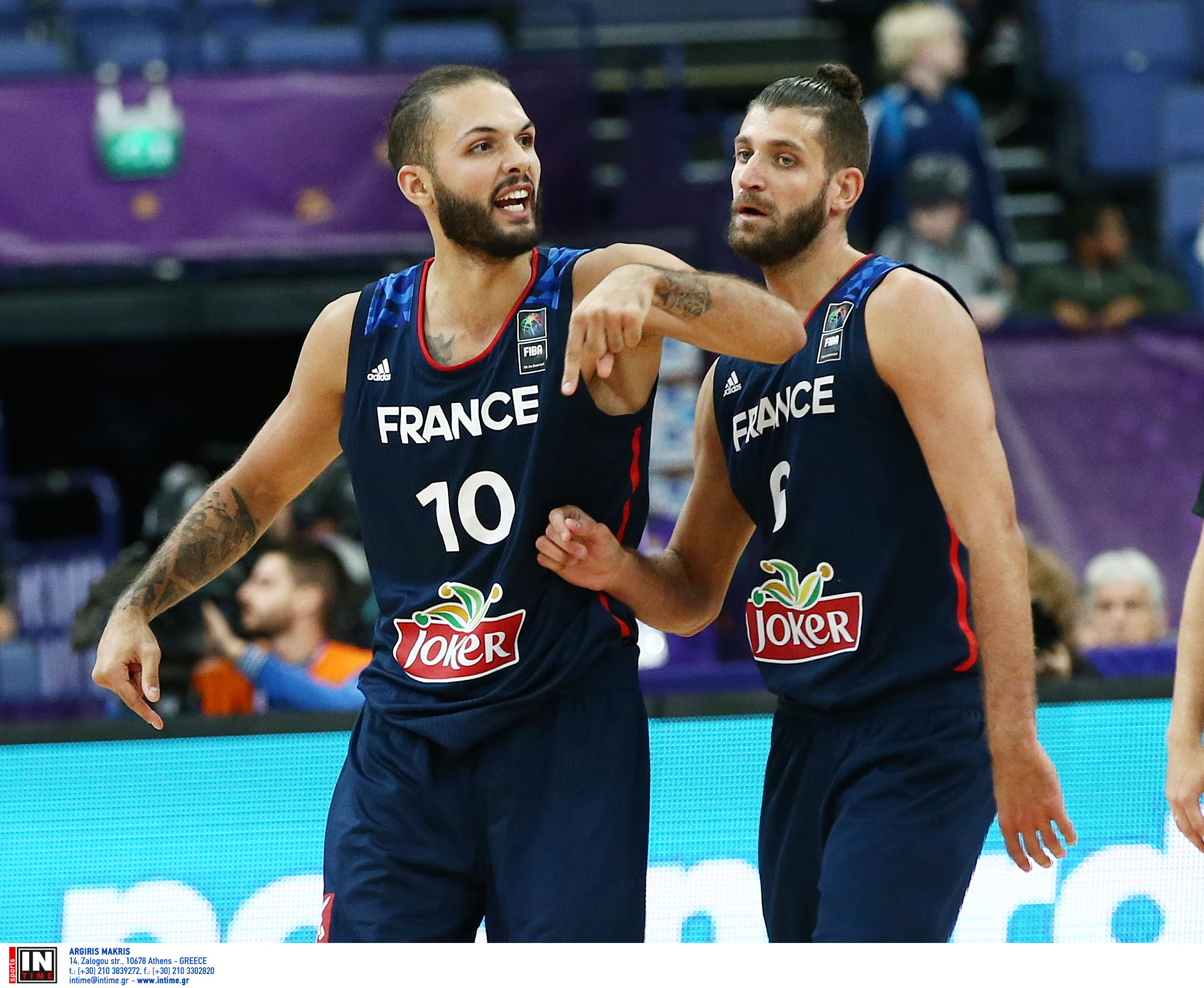 Μπάσκετ: Αρνητικός πρωταγωνιστής ο Εβάν Φουρνιέ – Πιάστηκε στα χέρια με τον Ντένις Σρέντερ (ΒΙΝΤΕΟ)