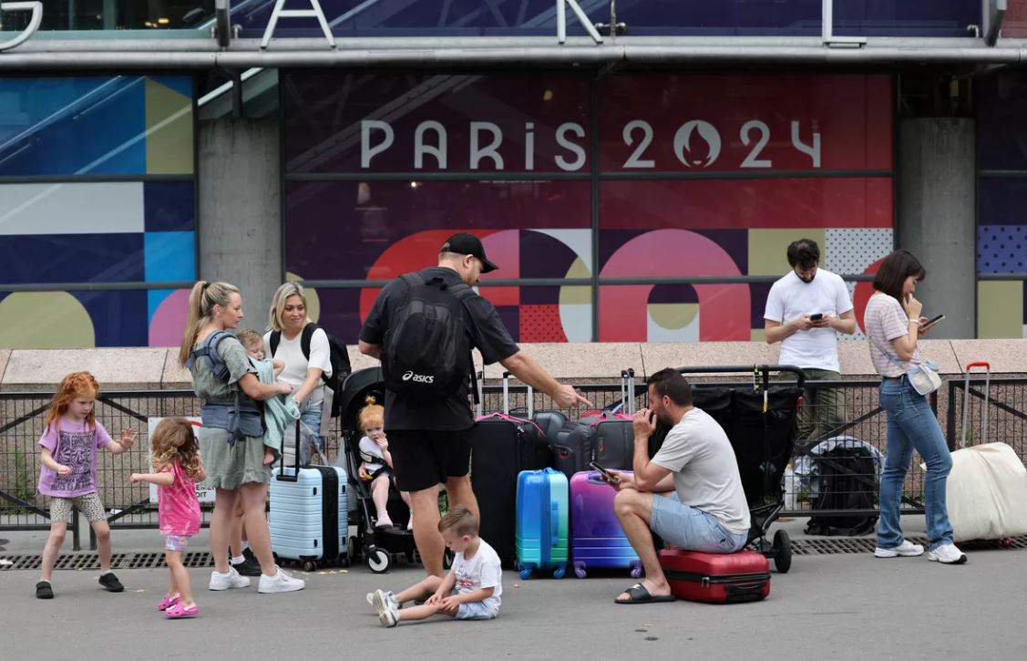 Ολυμπιακοί Αγώνες 2024: Με σοβαρά προβλήματα επαναλειτουργούν τα τρένα μετά το σαμποτάζ – Κανονικά η τελετή έναρξης λέει η Δήμαρχος Παρισιού