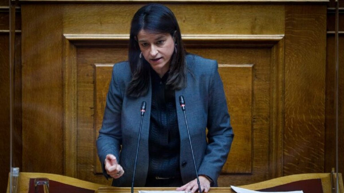 Νίκη Κεραμέως: «Η επιλογή του Κωνσταντίνου Τασούλα είναι μια βαθιά ενωτική υποψηφιότητα» – Τι είπε για τον κατώτατο μισθό