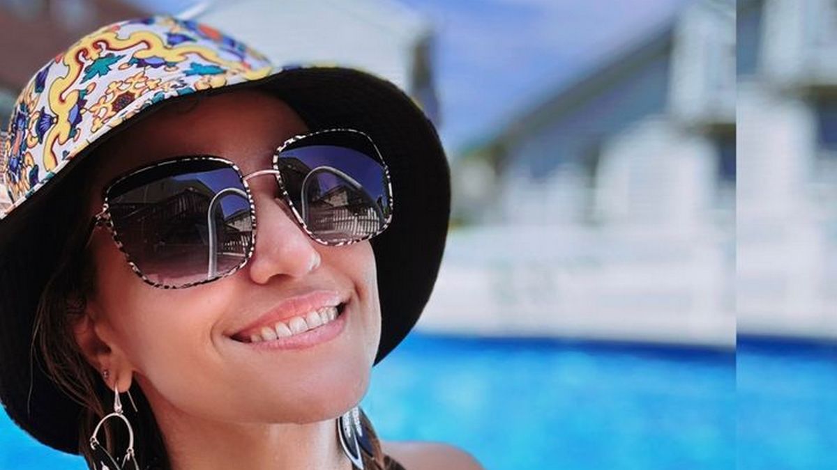 Σοφία Παυλίδου: Ποζάρει στο… μονό της στρώμα και «κολάζει» με το καλλίγραμμο σώμα της