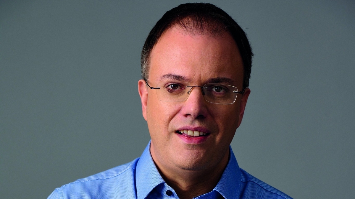 Θανάσης Θεοχαρόπουλος: Διέψευσε συνάντηση με Δούκα και Ραγκούση – «Την ώρα που βλέπουμε το Αυστρία – Τουρκία…»