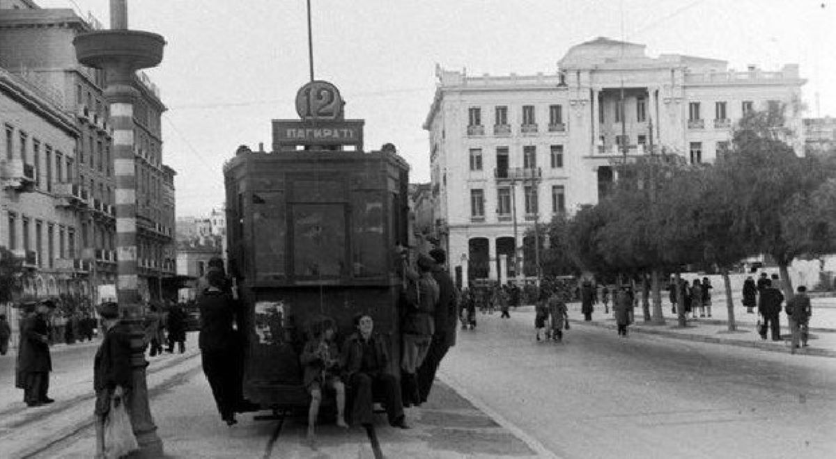 Κουίζ για την παλιά Αθήνα: Αναγνωρίζεις την οδό; Δεν υπάρχει περίπτωση να μην έχεις περάσει από εκεί