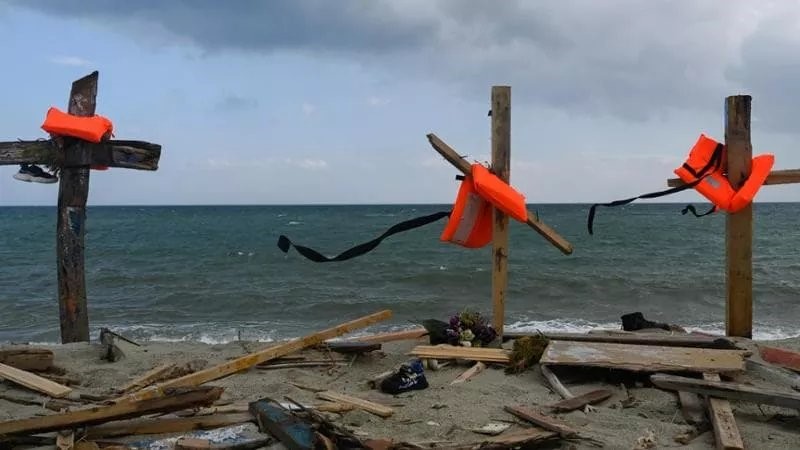 Ιταλία: Εισαγγελείς ζητούν τη δίωξη Λιμενικών και Αστυνομικών για εμπλοκή σε πολύνεκρο ναυάγιο με μετανάστες