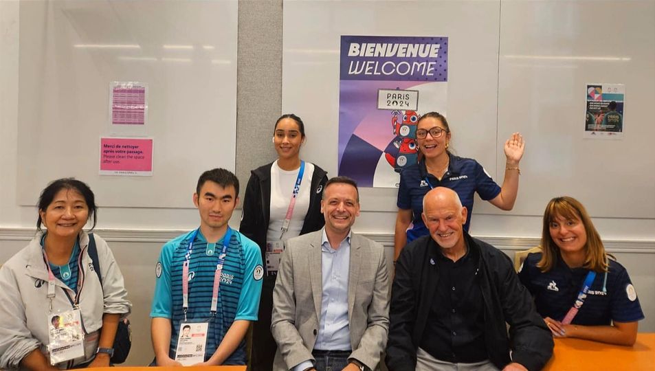 Γεύμα Χάρη Δούκα και Γιώργου Παπανδρέου στο Παρίσι – Στο «μενού» και τα εσωκομματικά του ΠΑΣΟΚ