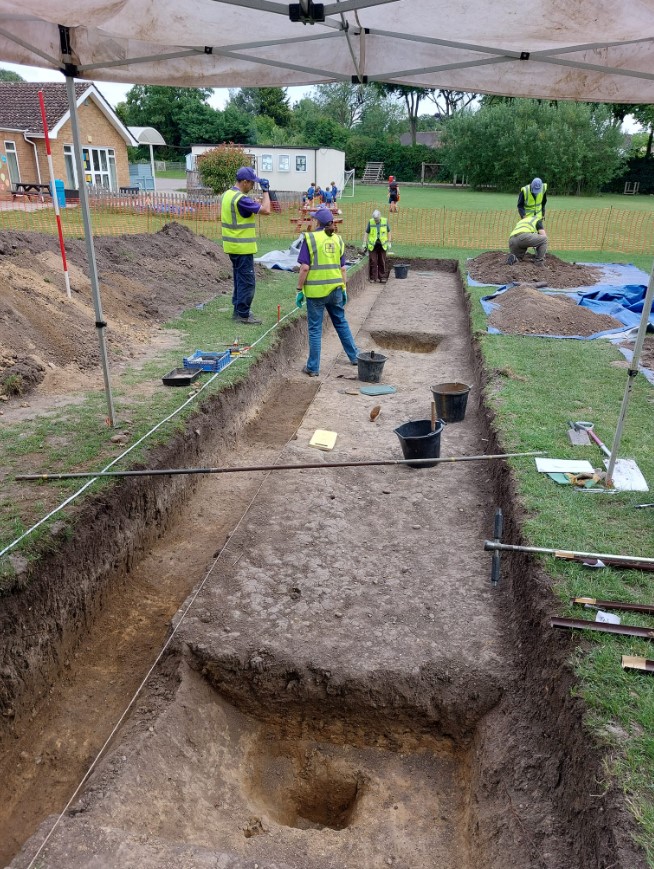 Ο δρόμος έχει δύο επίπεδα: ένα από την αρχική του κατασκευή το 43 μ.Χ. και ένα άλλο που χτίστηκε πάνω σε αυτό