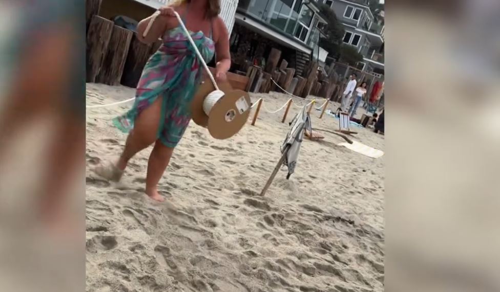 ΓΥΝΑΙΚΑ ΚΑΛΙΦΟΡΝΙΑ